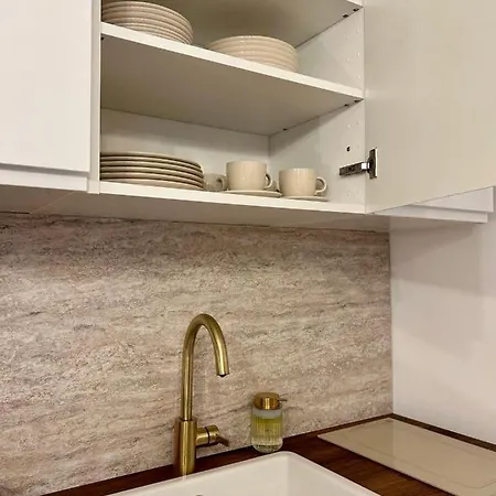 Castle Hill In Old Town Of With Free Parking * Pressburg