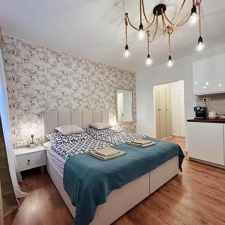 Apartamento Castle Hill In Old Town Of With Free Parking Bratislava